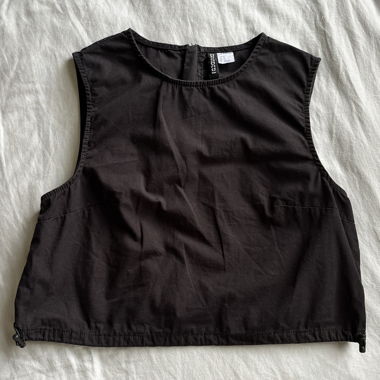 H&M Divided Black Top