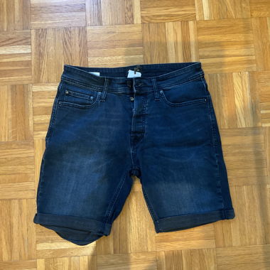Short en jeans