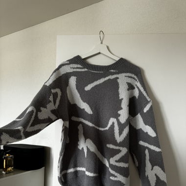 Knitwear 