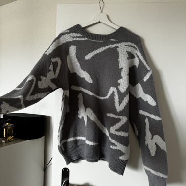 Knitwear 