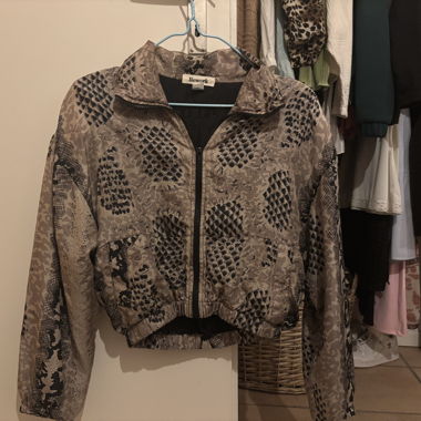 Veste en soie à motifs