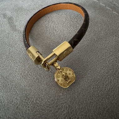 Louis Vuitton bracelet tribute charm