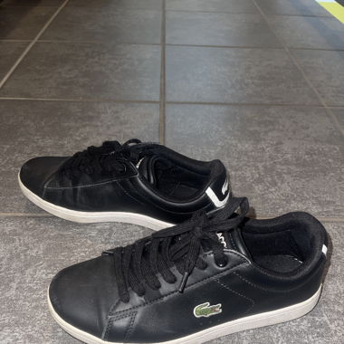 Lacoste Schuhe