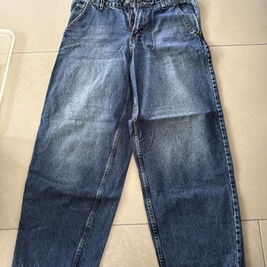 Wide-leg Jeans