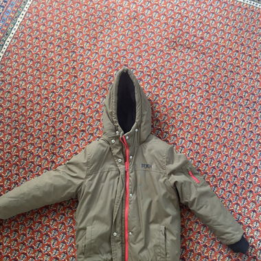Warme Winterjacke Gr.140