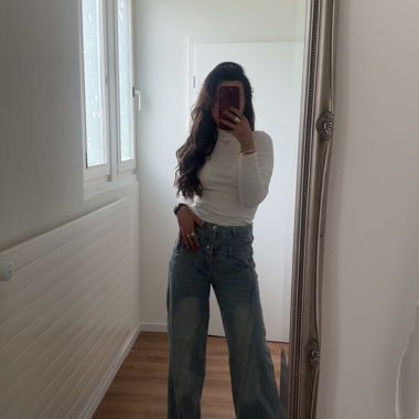 Jeans taille haute à jambes larges