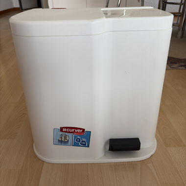 Curver Pedal Bin White