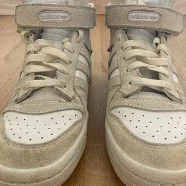 Stivaletto beige adidas