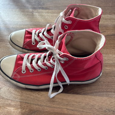Converse All Star Chuck Taylor Sneakers Red