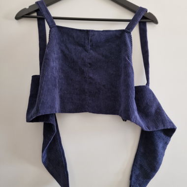 Haut en velours côtelé lilas à bretelles