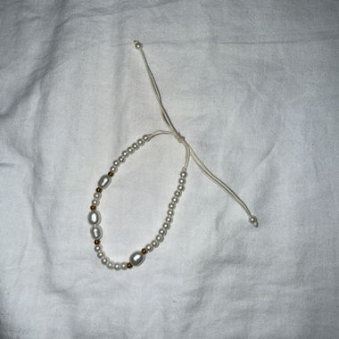 Bracelet de perles avec cordon de serrage
