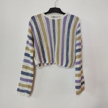 Knit sweater