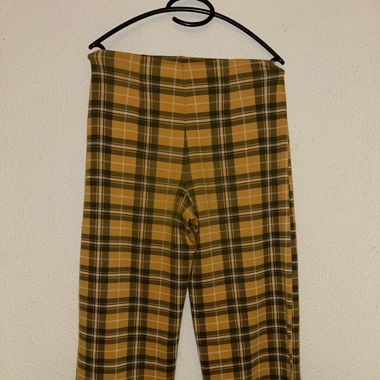Pantaloni / Pants
