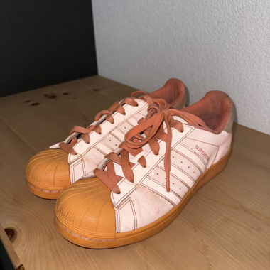Adidas Superstar Sneakers