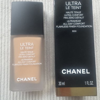 Chanel Ultra Le Teint Foundation