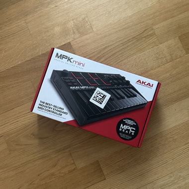 Akai Professional MPKmini Black Edition