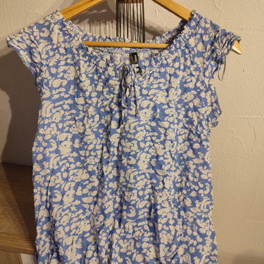 Blaue Bluse