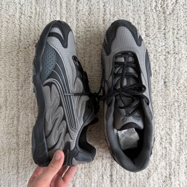 Sneakers Puma Grigio/Nero