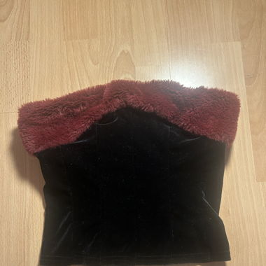 Velvet Tube Top with Burgundy Fur – Y2K Babe Vibes