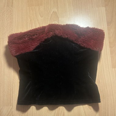 Velvet Tube Top with Burgundy Fur – Y2K Babe Vibes