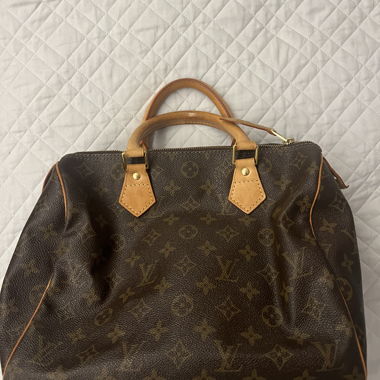 Louis Vuitton speedy 
