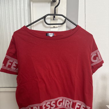 T-Shirt rouge crop