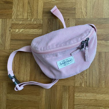 Sac bandoulière velours côtelé rose pastel 