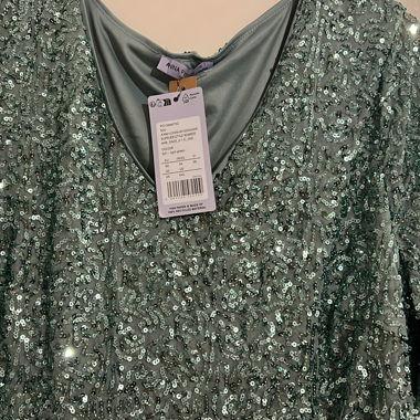 Abito da cocktail Curvy in tulle con paillettes Anna Field