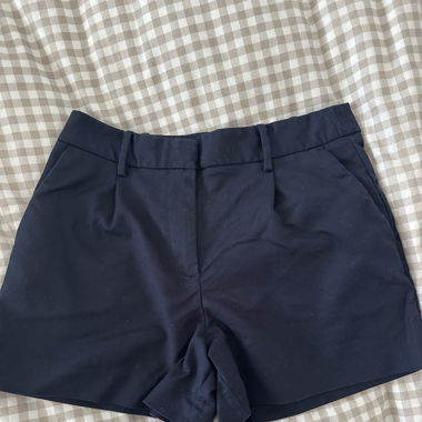 Short Zara