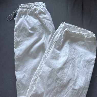 pantaloni parachute