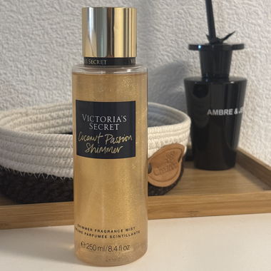 Victoria’s Secret Coconut Passion Shimmer 250ml