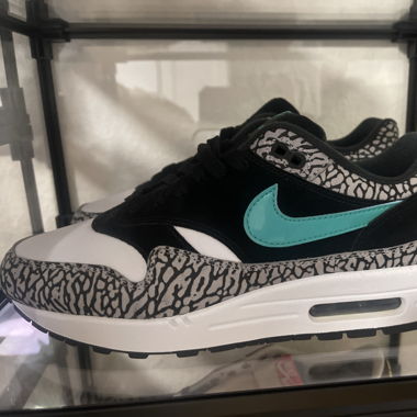 Nike Atmos Elephant