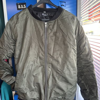 Eigen-Design Jacke – S, M, L