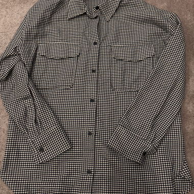 Veste-chemise à carreaux noir et blanc