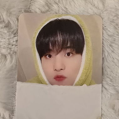 Ateez Jongho POB hellolive/ kpop officiel 