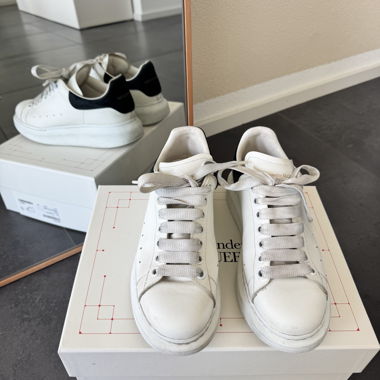 Alexander McQueen Sneakers