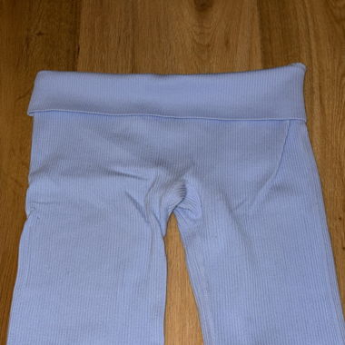 Baby blaue Sporthose
