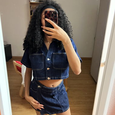 Ensemble jupe-short et chemisier en jean