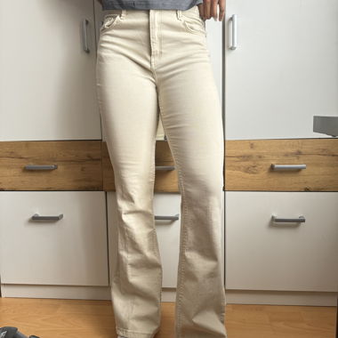 New Beige Flared Jeans!