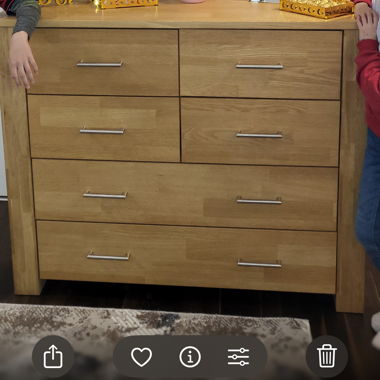 Chest of drawers