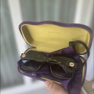 Original Gucci glasses with receipt Like new