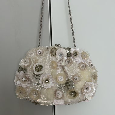Magnifique pochette
