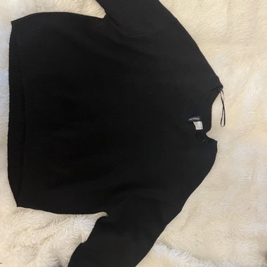 Pull noir tricoté 