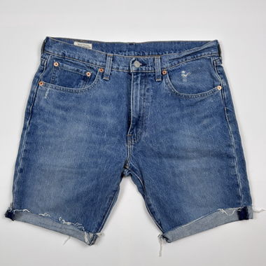 Zerschlissene Levi's Jeans