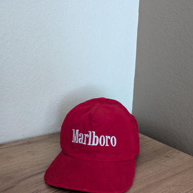 Marlboro cap