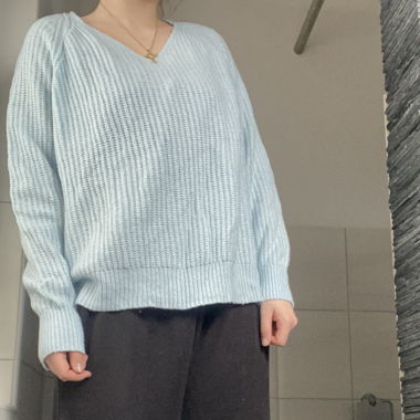 Pull en maille bleu clair