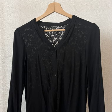 Schwarze Bluse