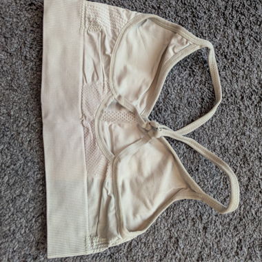 Soutien-gorge de sport Nike vert clair - T. M