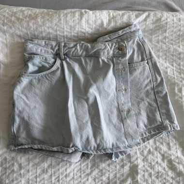 Shorts in denim Zara