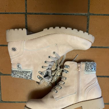 Pink boots - Dockers